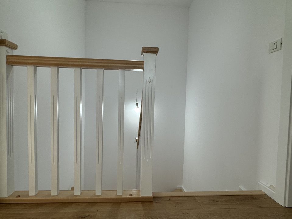 Duplex cu 4 camere si teren generos de 352 mp – Mosnita Noua - Poză 15