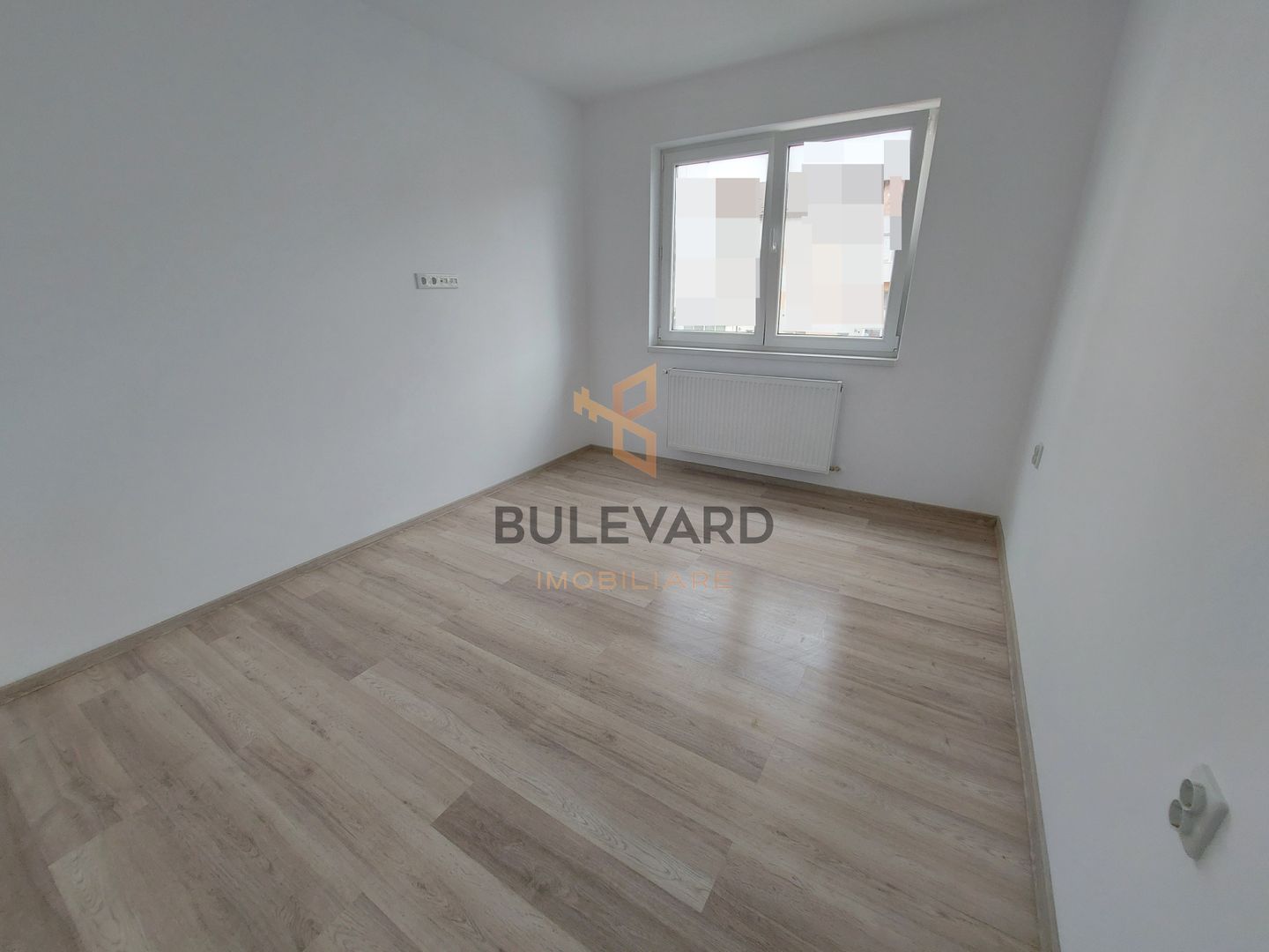Apartament cu 2 camere decomandate in zona Piata Floresti! - Poză 1