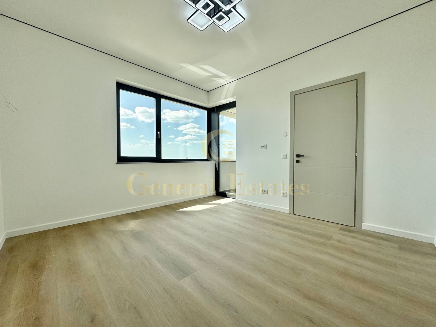 Vânzare Casă în 2 Nivele  - 160 m.p - Vișan. - Poză 15