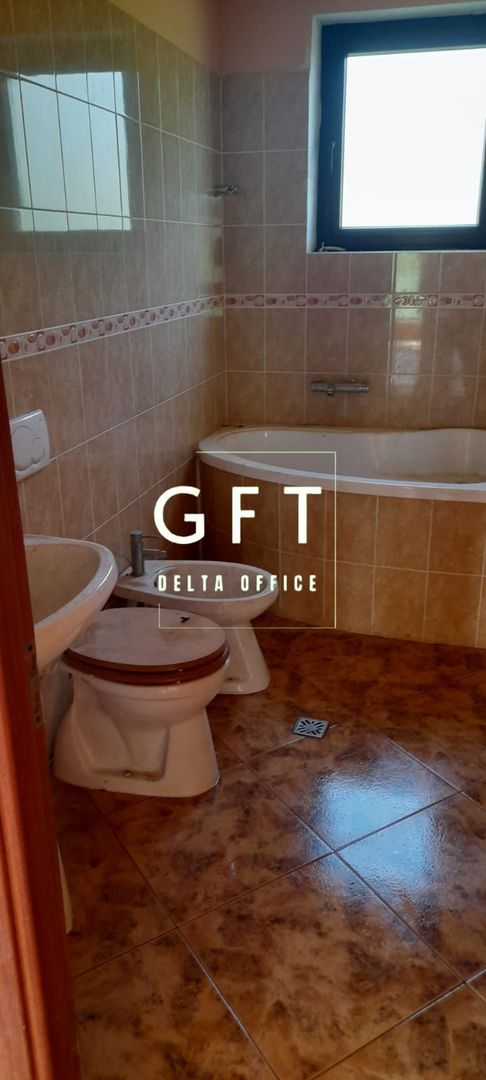 Casa 5 camere 183 mp-teren 2135 mp-garaj- Posmus, Com. Sieu - Poză 7