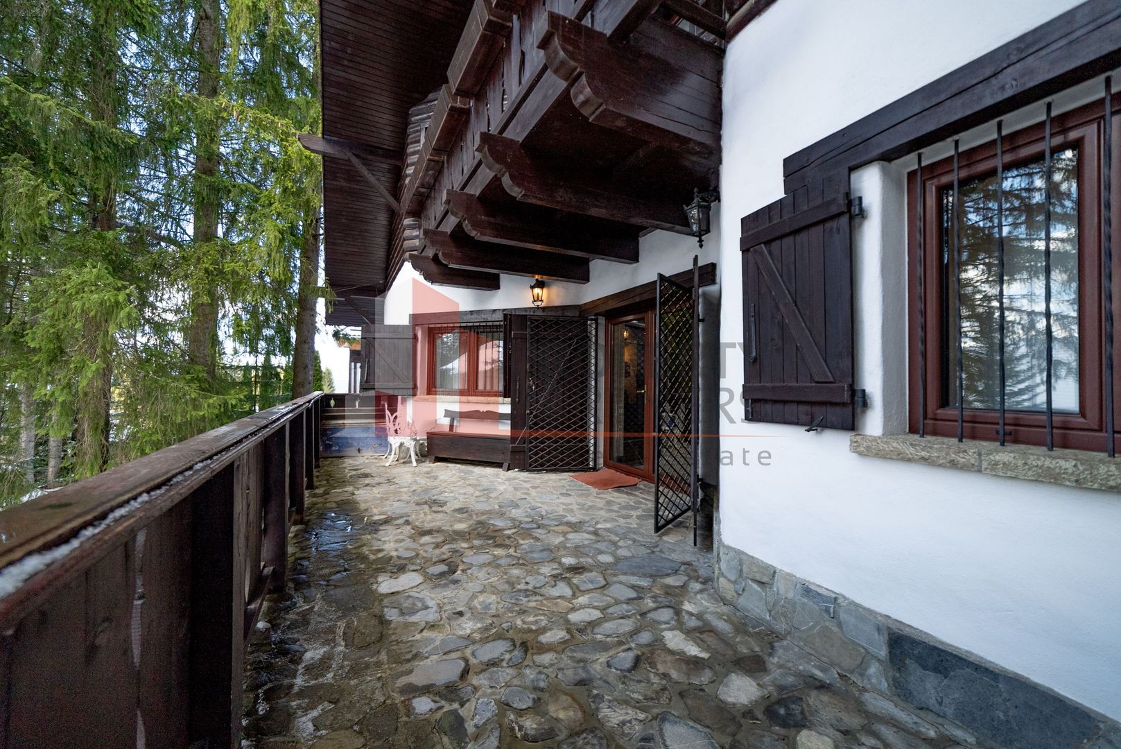 Casa de vacanta Predeal - Poză 8