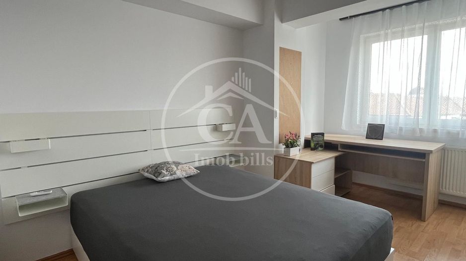 Apartament cu 3 camere de vânzare în zona Iosia, Oradea - Poză 1