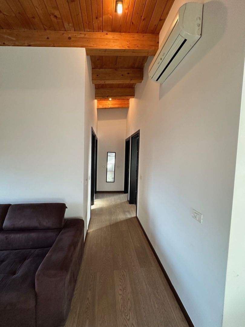 Apartament 3 camere cu terasa de 38 mp - Poză 13