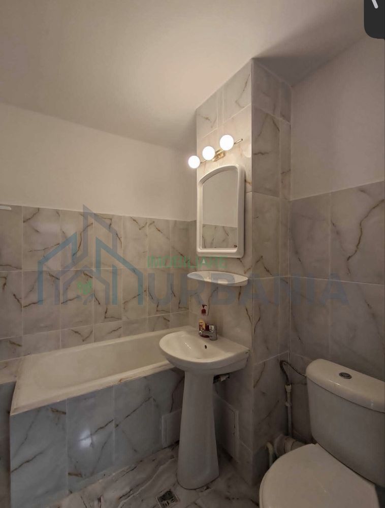 Apartament 56 mp de vânzare, etaj 4, Harlau - Poză 3