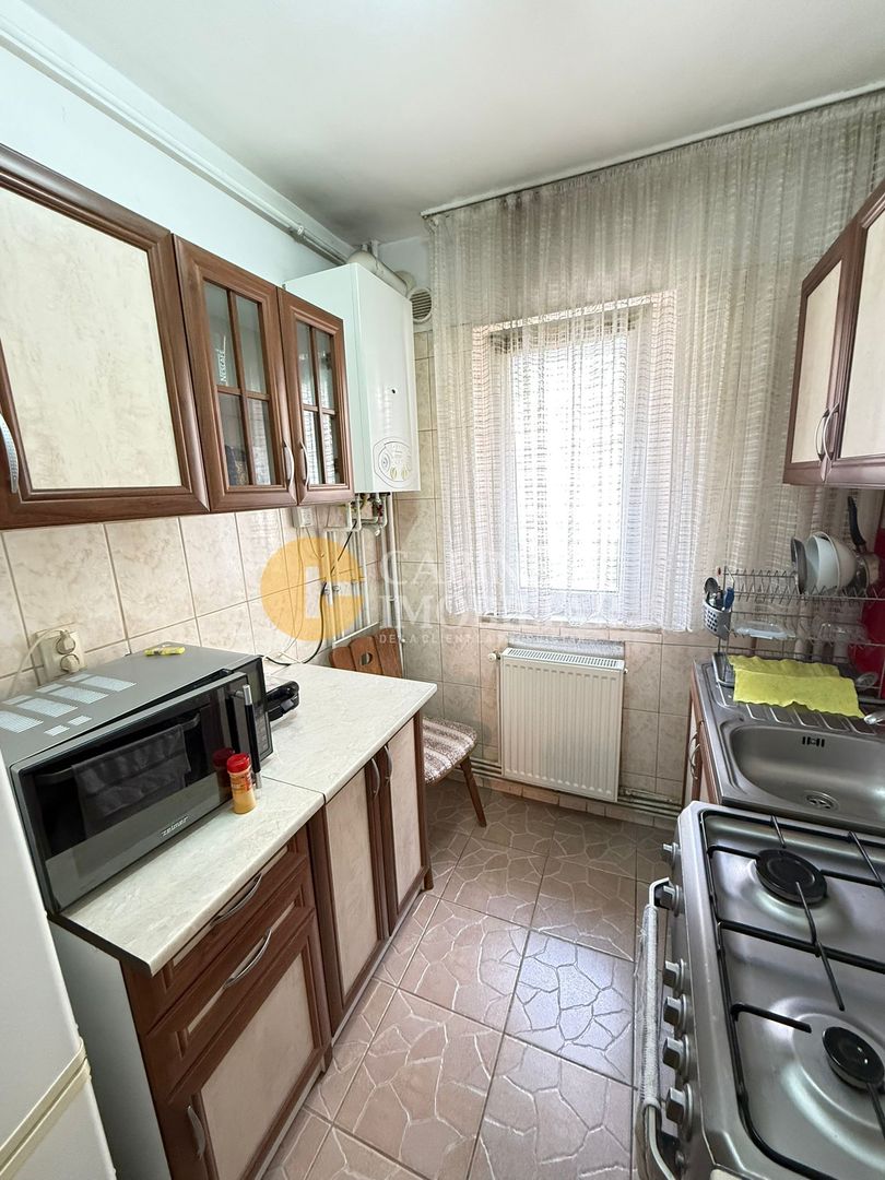 3 Camere Semidecomandat- Etaj 2 - Mobilat/Utilat - Zona Dacia/Bicaz - Poză 7