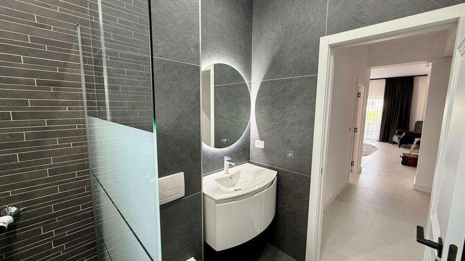 APARTAMENT 3 CAMERE | PARTER | RADAUTI - Poză 4