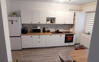 Apartament de vânzare –  Zona Eroilor - Poză 1