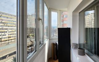 Modern renovat, 2 balcoane inchise, loc de parcare, Metrou Obor - Mosilor - Poză 15