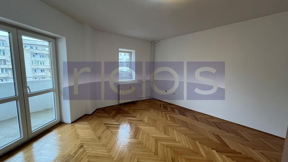 De inchiriat Garsoniera pe Bdul Decebal | 45 mp | nemobilata | - Poză 2