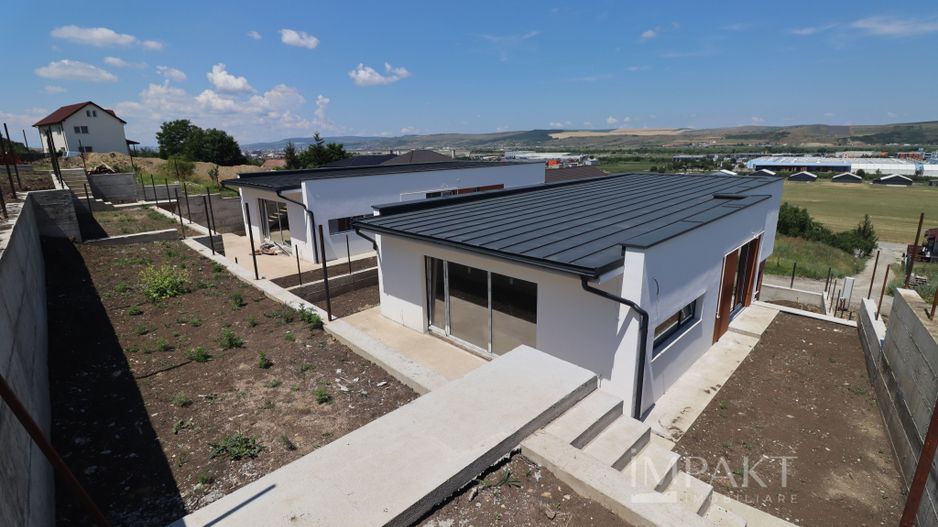 Casa individuala semifinisata, teren 600 mp, Chinteni! - Poză 5