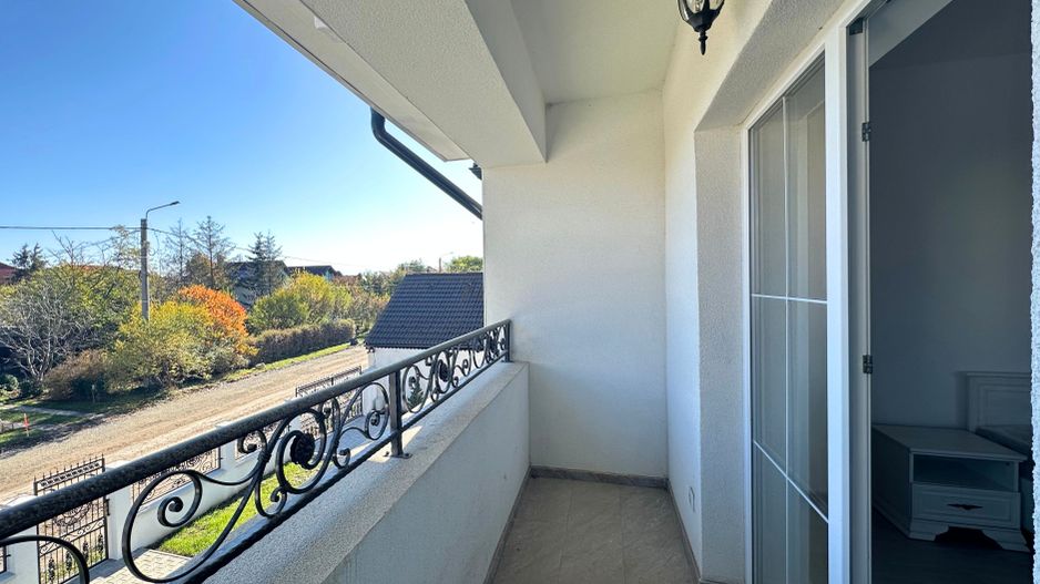 Vânzare casă 5 camere nouă elegantă și spațioasă în Hărman - Poză 34