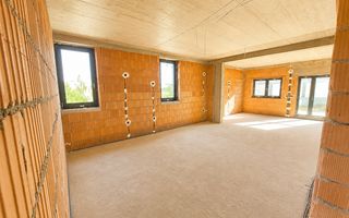 CASĂ DE VÂNZARE P+E | 263 MP UTILI | TEREN 500 M | GARAJ | VETERANI - Poză 5