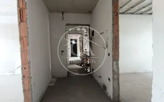 Spatiu comercial de inchiriat de tip S+P+E in zona Rogerius, Oradea - Poză 14