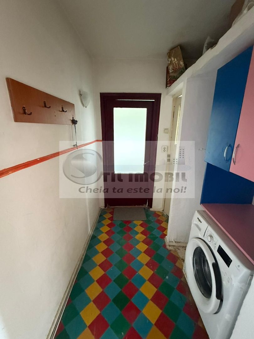 Apartament 2 camere, renovare completă, zona Alexandru cel Bun - Poză 2