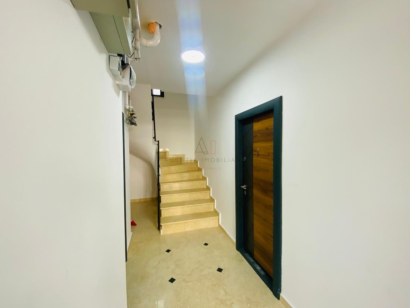 2 Camere cu curte | Parcare | Finisaje la cerere - Poză 3