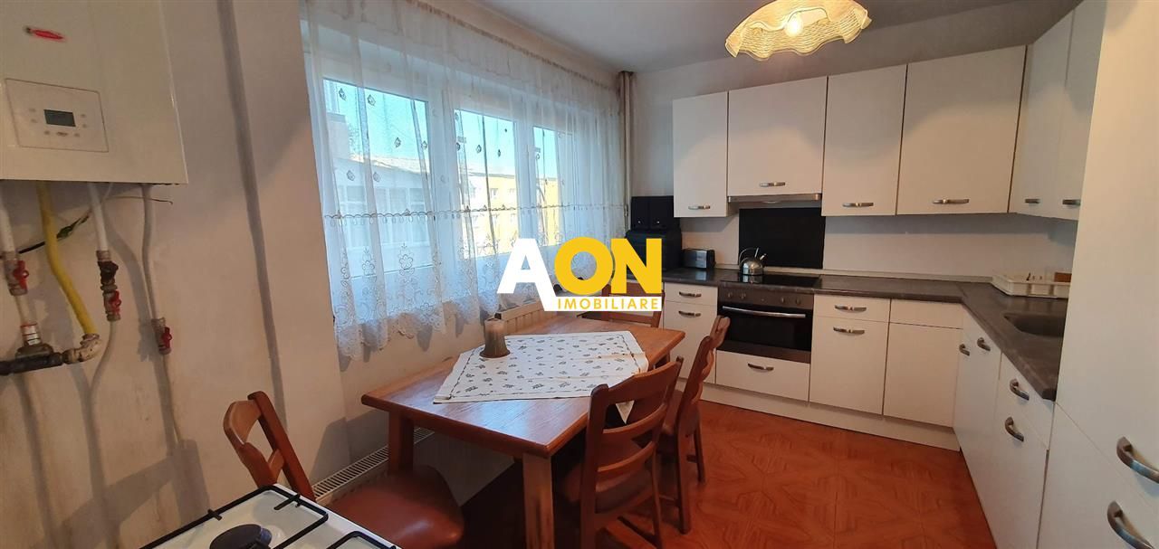 Apartament 4 camere M -uri etaj 1 - Poză 7