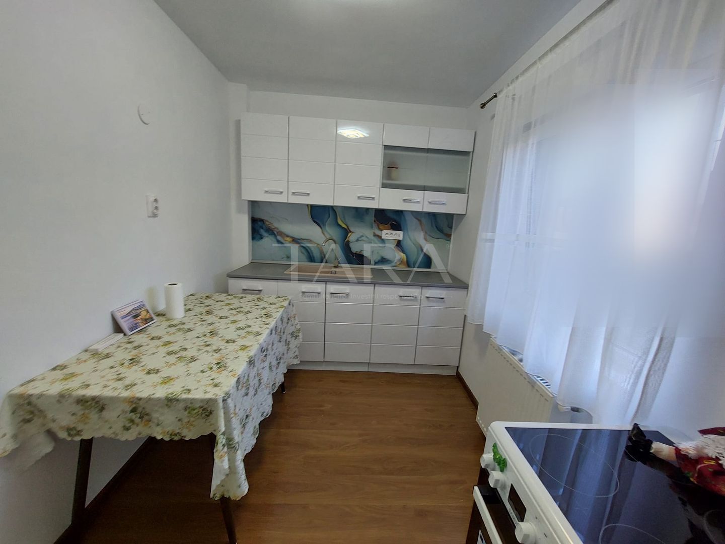 Apartament cu 1 cameră la parter înalt, zona Poligonului, Florești. - Poză 5