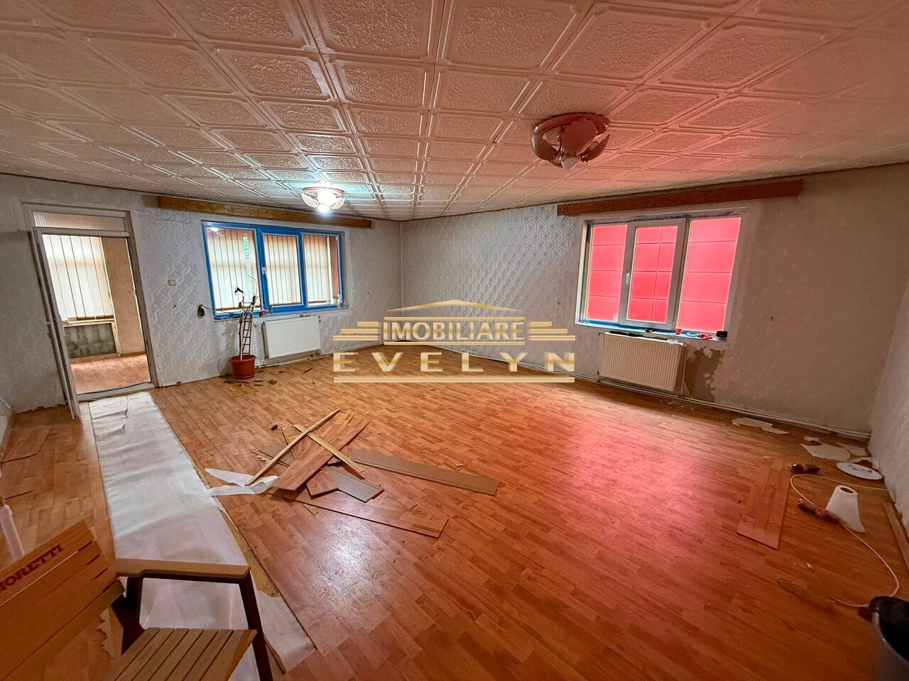 Clădire de vânzare – Aproximativ 406 mp utili, Zona Centrală - Poză 2