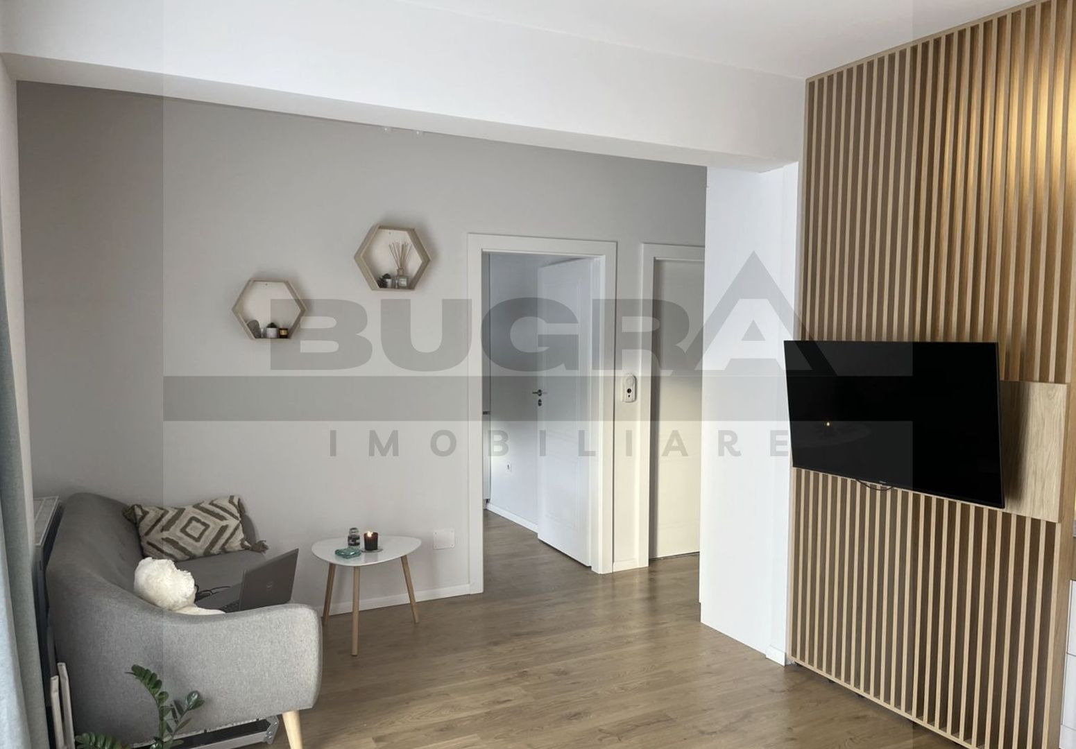 Studio modern 37 mp, parcare, boxa, zona Sophia Residence - Poză 1