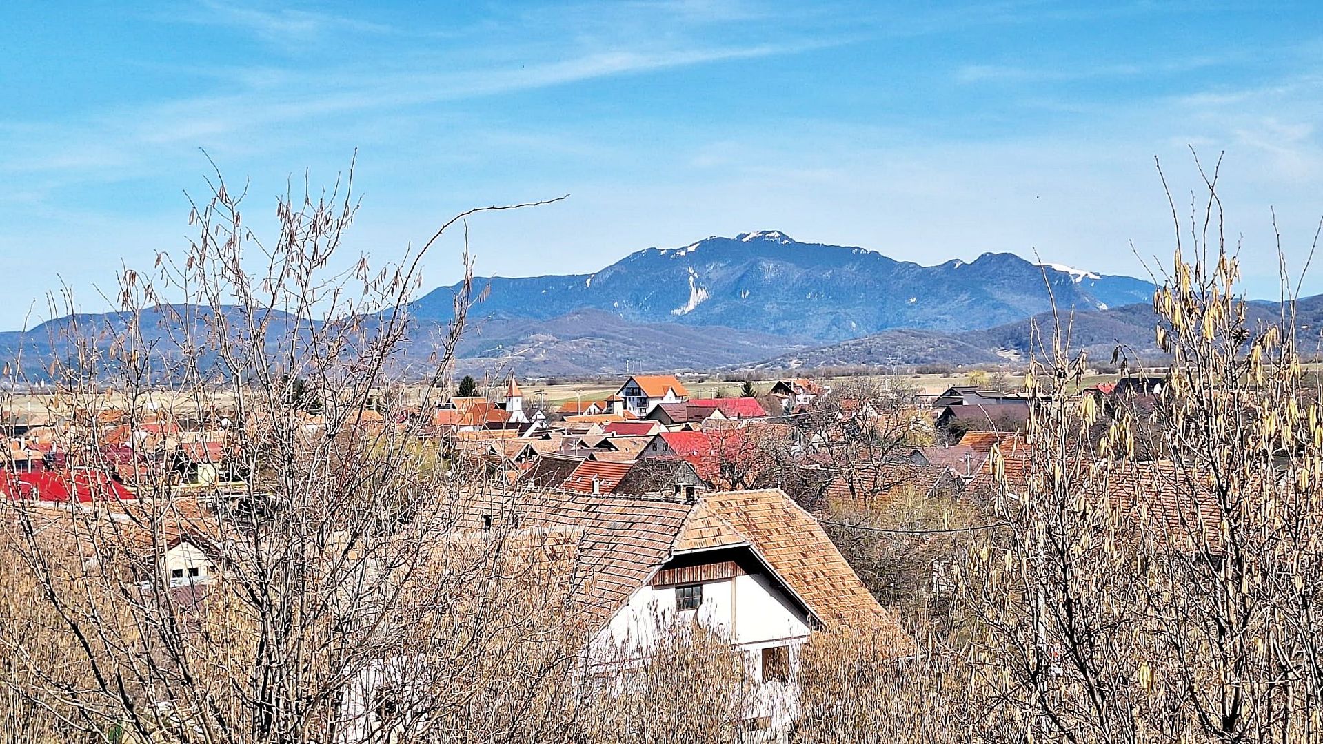 Comision 0%! Teren superb de 17000mp la 5 min de Castelul Bran, 13 euro/mp - Poză 3