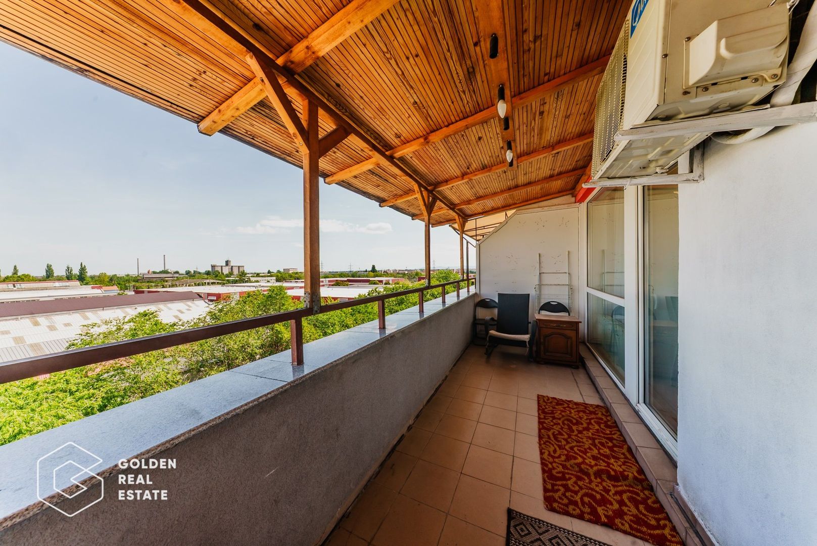 Apartament 2 camere Ared Uta, terasa generoasa - Poză 15