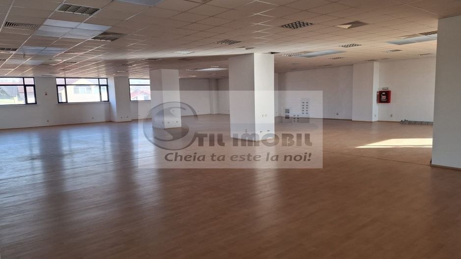 De inchiriat spatii birouri- 678 mp Pacurari Iasi - Poză 1