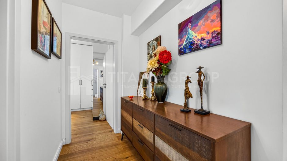 PENTHOUSE SUPERB 4 camere, 100 mp utili, parcare + boxa MAURER Coresi - Poză 4