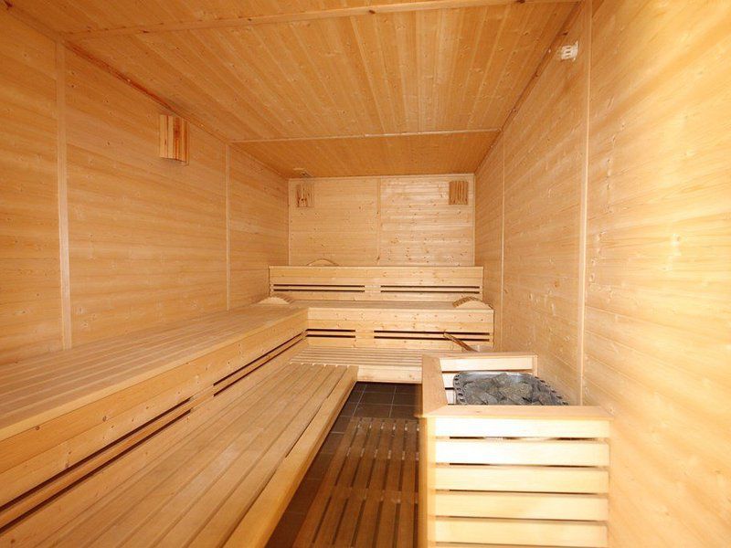 Apartament 4 camere In Natura cu gradina de 110 mp, boxa si 2 parcari - Poză 4