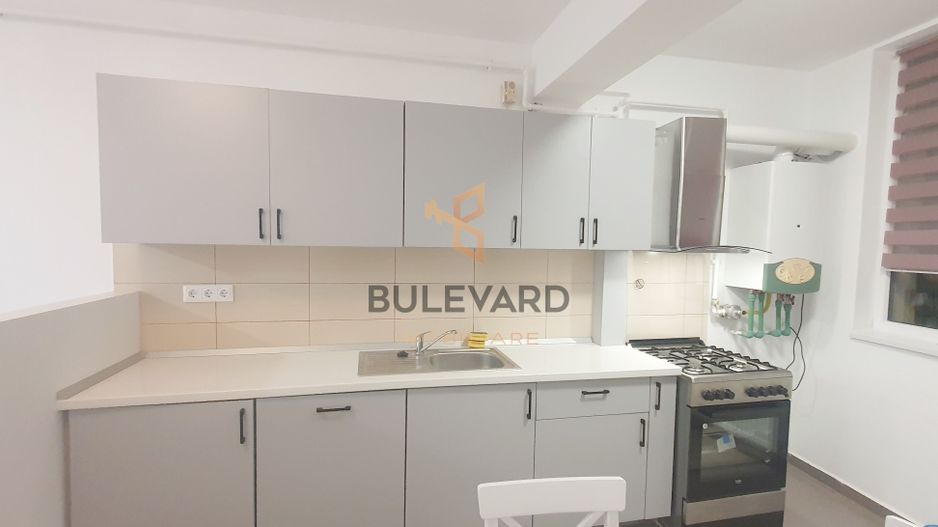 Apartament cu 2 camere + parcare, zona strazii Florilor! - Poză 4