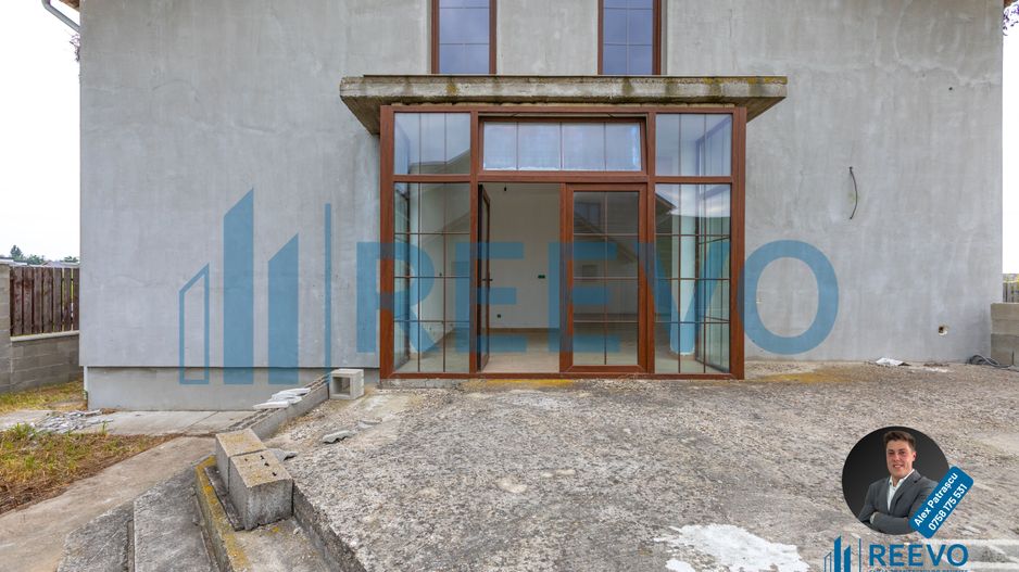 Casă/vilă de vânzare în Hemeiuș! - Poză 5