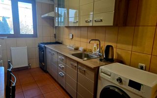 Apartament deosebit si loc parcare în zona Palazu Mare - Poză 7