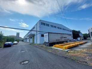 Hală depozitare cu suprafețe generoase în Portul Constanța - Poză 4