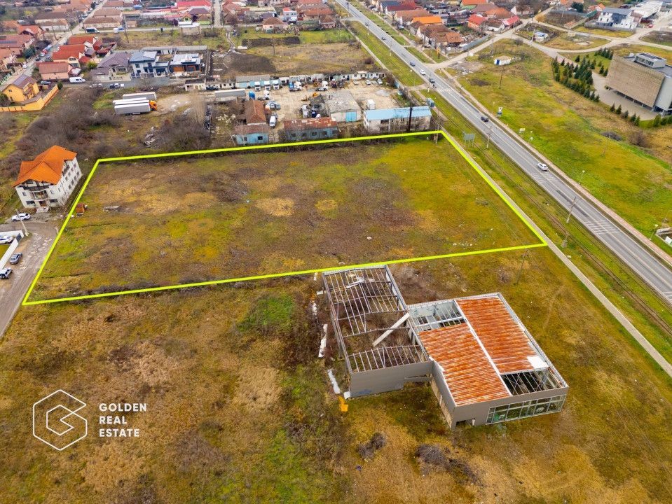 Oportunitate!Teren intravilan 10.000mp,Vladimirescu,perfect pentru bloc sau hala - Poză 5