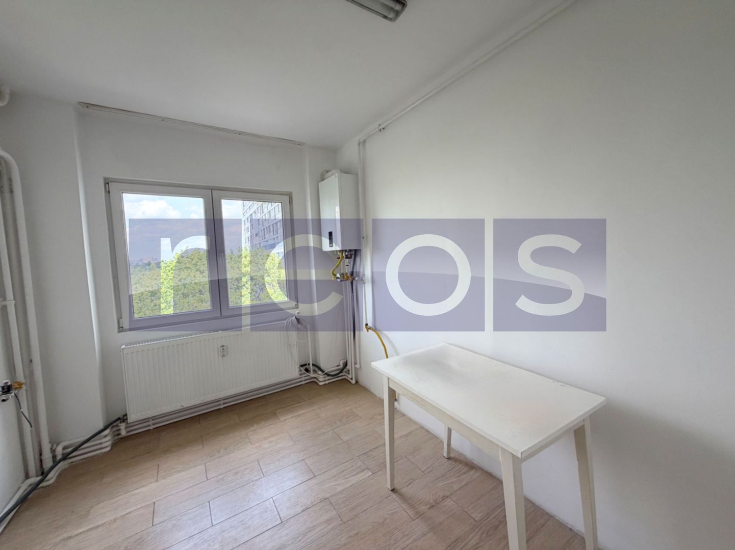 VANZARE 3 CAMERE | DECOMANDAT | ETAJ 5 | VEDERE LAC PLUMBUITA | CENTRALA PROPRIE - Poză 5
