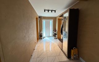 De vanzare casa in Hudum, teren generos. - Poză 2