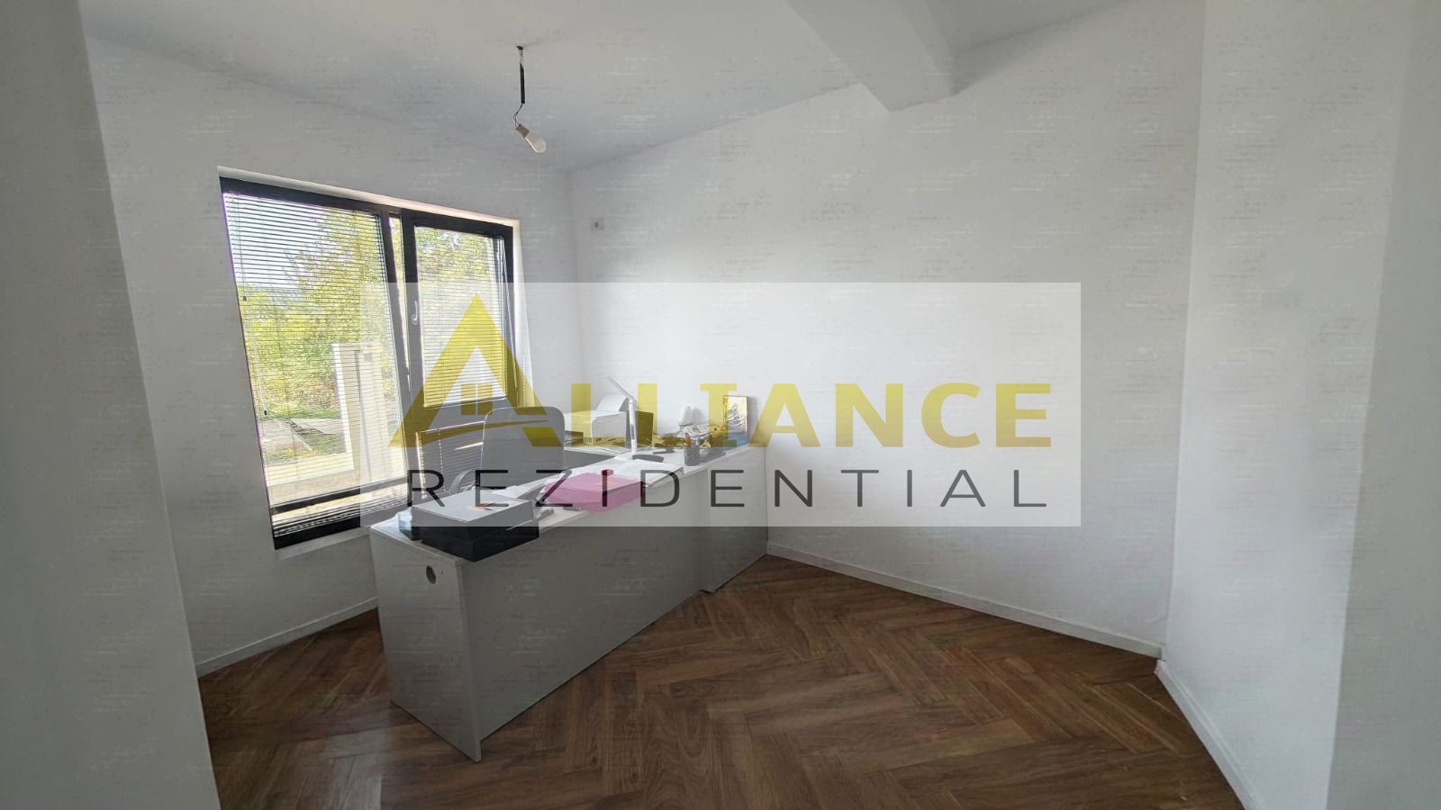 VILA premium cu piscina incalzita | 5 camere | Teren 280 m - Poză 7