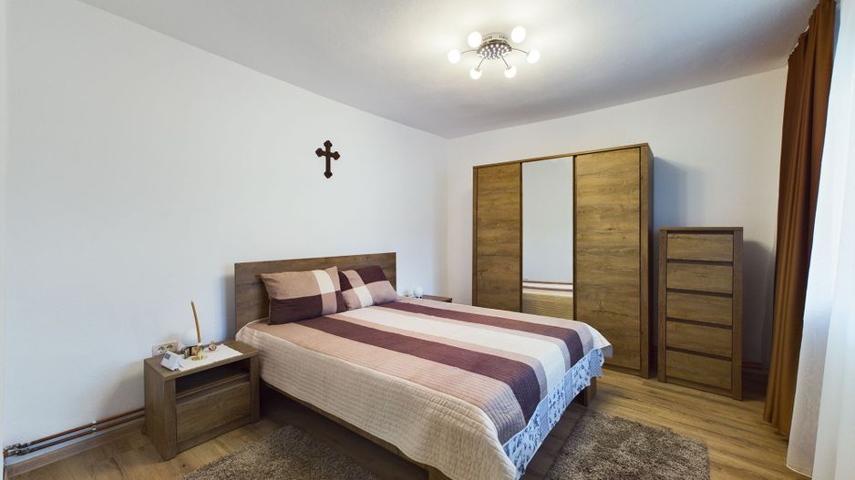 Casă frumoasă în Gai - Poză 4