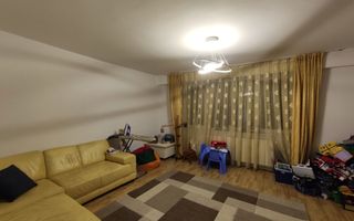 Apartament 3 camere | Decomandat | De Vanzare | cartier Grigorescu - Poză 2
