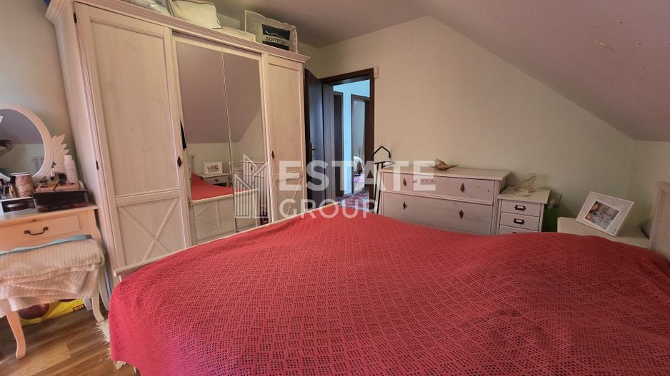 Casă individuală cu 4 camere in Dumbrăvița - Poză 14