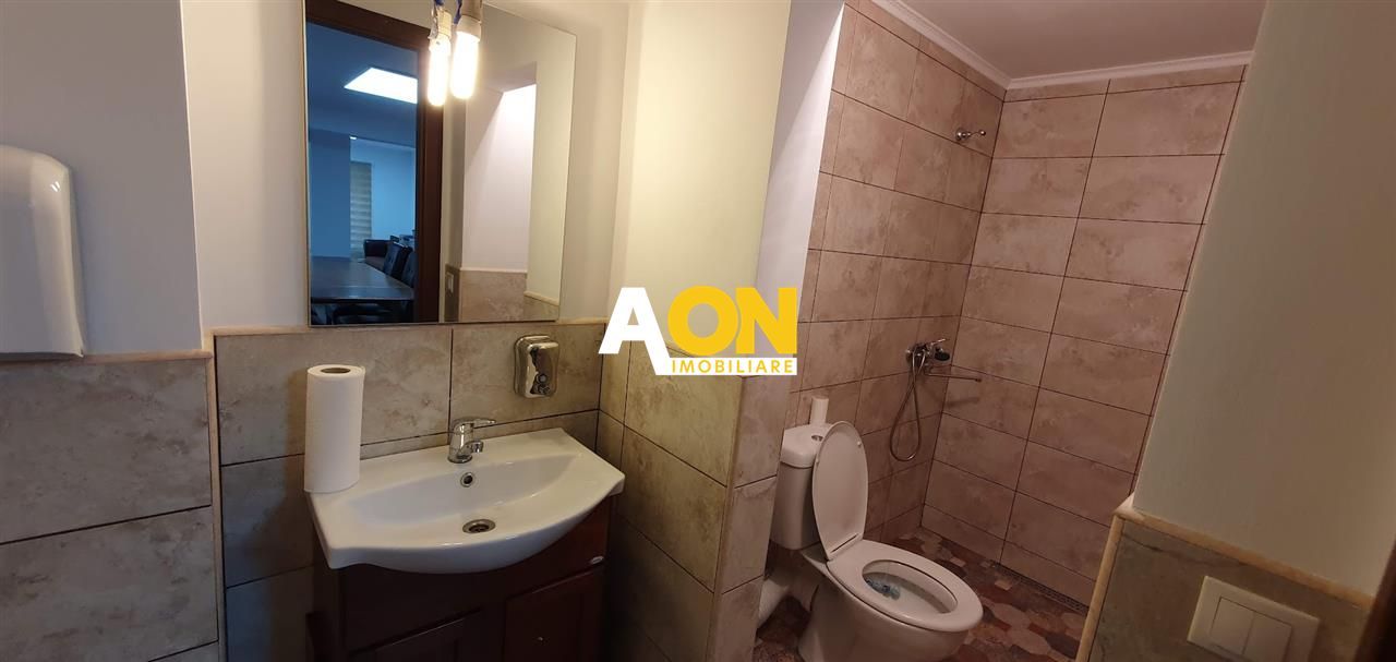 Spatiu comercial sau de birou 51 mp Cetate - Poză 9