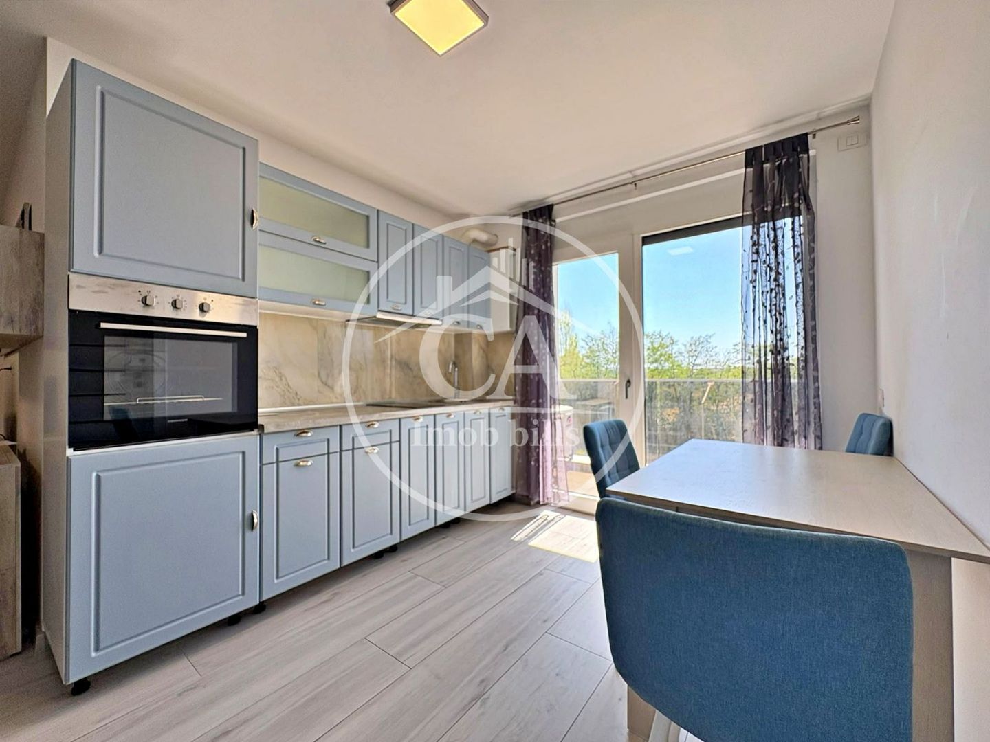 Apartament de închiriat cu 2 camere în WEST RESIDENCE, Oradea. - Poză 3