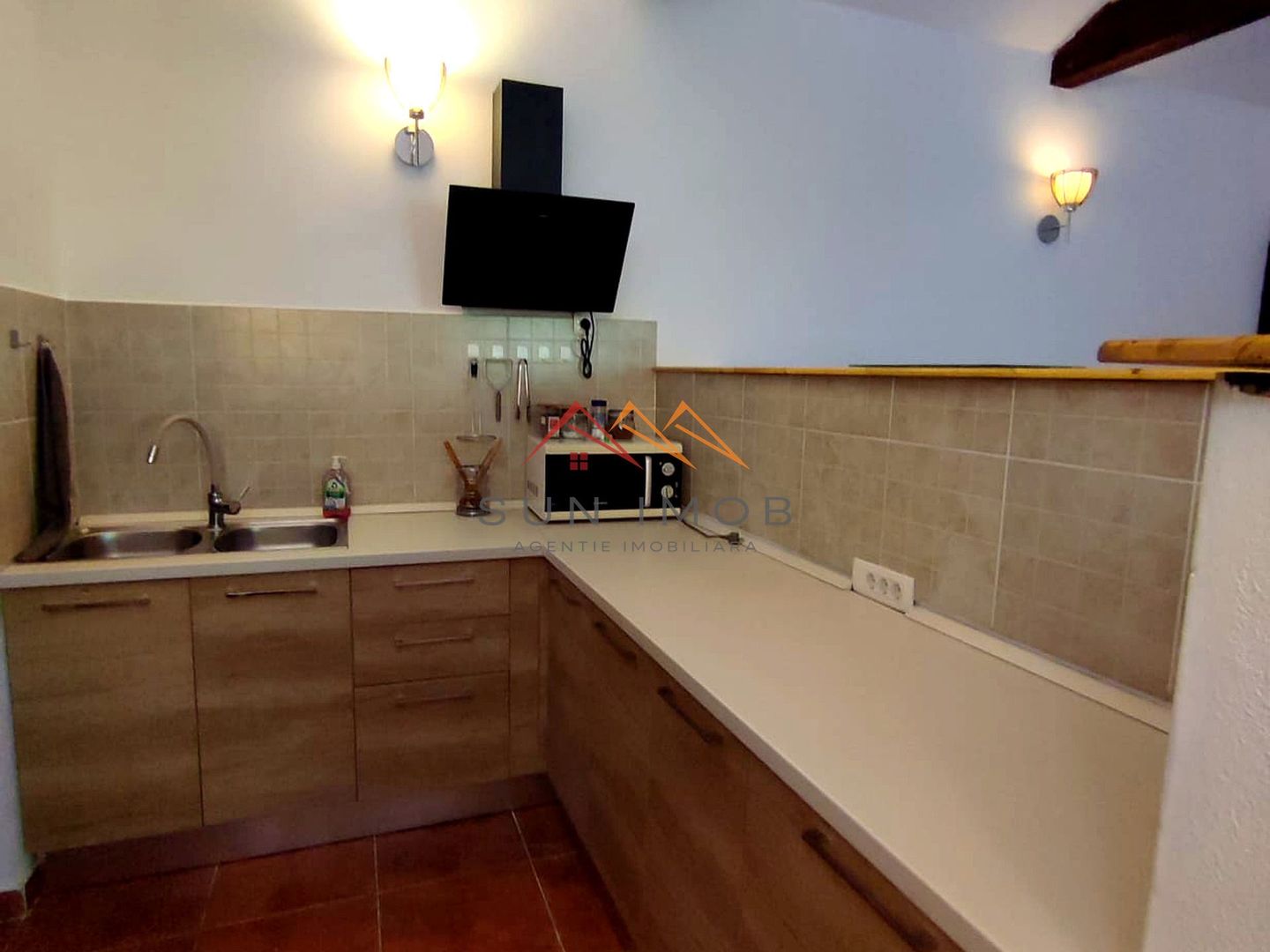 ÎNCHIRIERE CASĂ | CORNU | 2 DORMITOARE | TEREN 900 MP | 600 EUR/LUNĂ - Poză 9