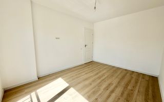 Duplex cu 5 camere si 2 bai, 470 mp teren si 115 mp utili in Ghiroda. - Poză 10