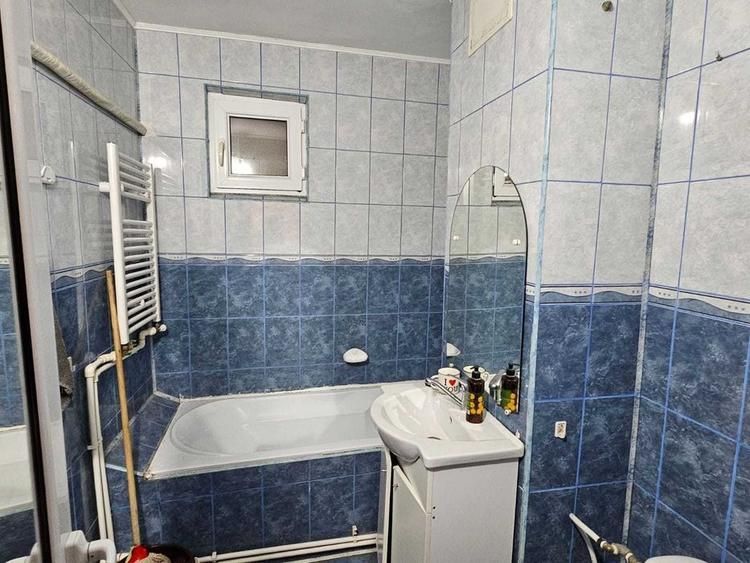 Apartament 4 camere, etaj 1 , Micro 18 - Poză 6