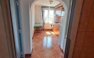 2 cam decomandat Calea Aradului , 500 m de Iulius Town - Poză 5
