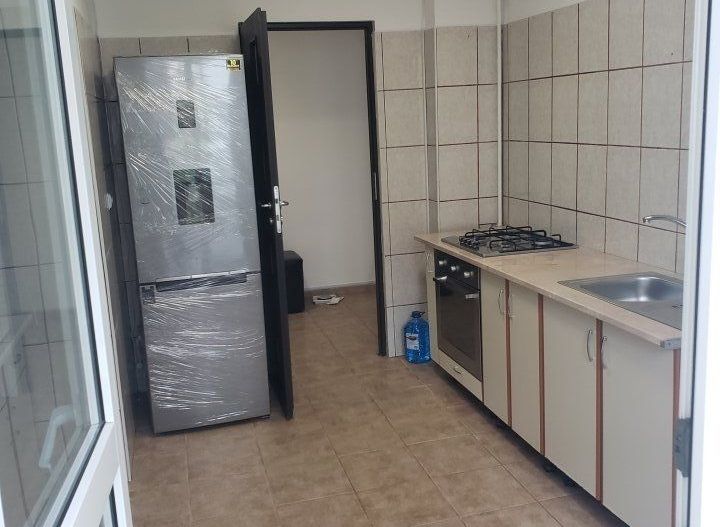 Inchiriez Apartament 2 camere - Poză 5