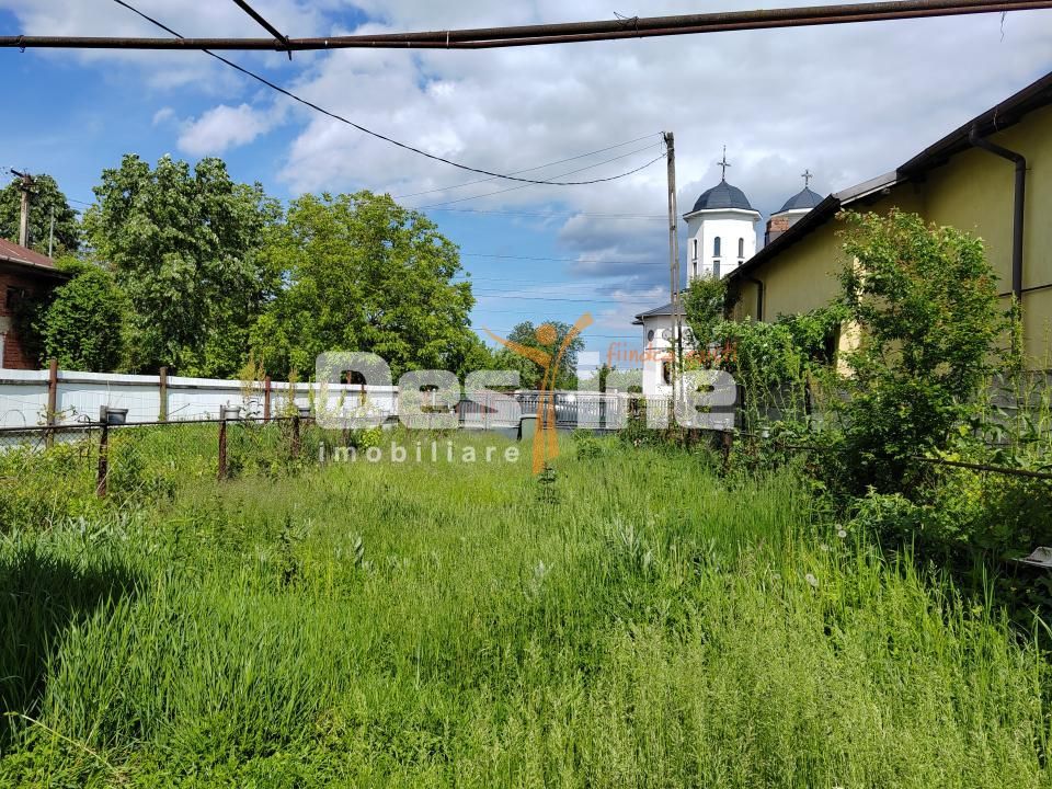 Casă cu teren generos în Dărmănești, DB– oportunitate pentru locuit/investitie - Poză 21
