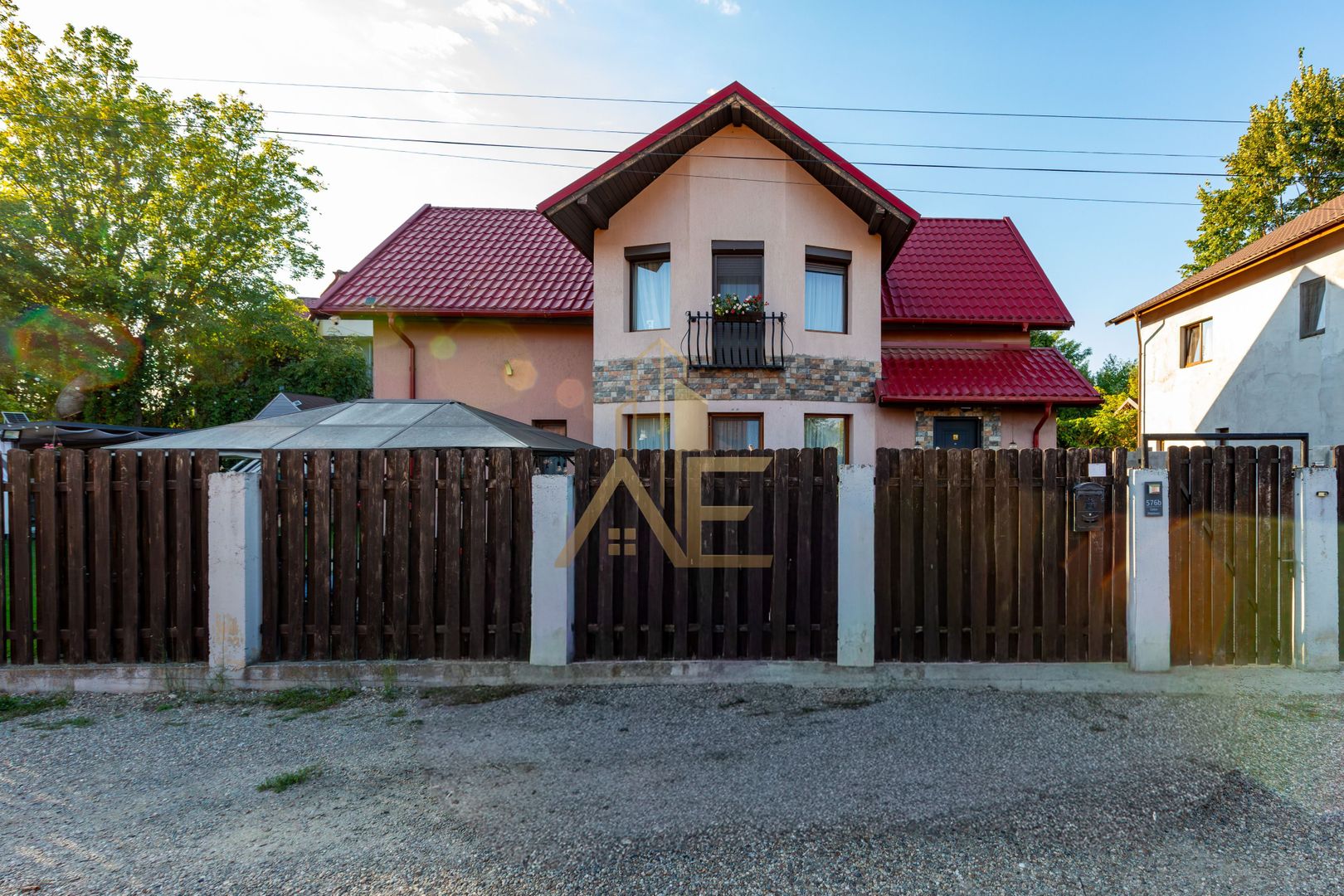 Casă superbă pentru familie în Lilieci – 133 mp utili, 500 mp teren - Poză 4