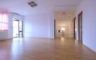 DOBROESTI - Str. Doinei, vila P+E+M, 6 camere, 3 bai cu fininsaje LUX - Poză 19