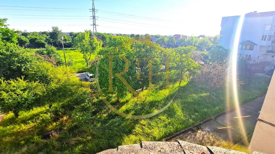 Vand apartament 2 camere,zona linistita cu mult spatiu verde ,0 Comision - Poză 19